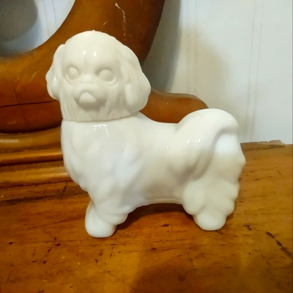 Vintage Avon Somewhere Cologne White Milk Glass Pekingese Dog Bottle